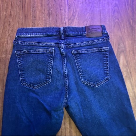 Men's Blue Jeans Abercrombie and Fitch 31 30 straight stretch - Picture 6 of 7